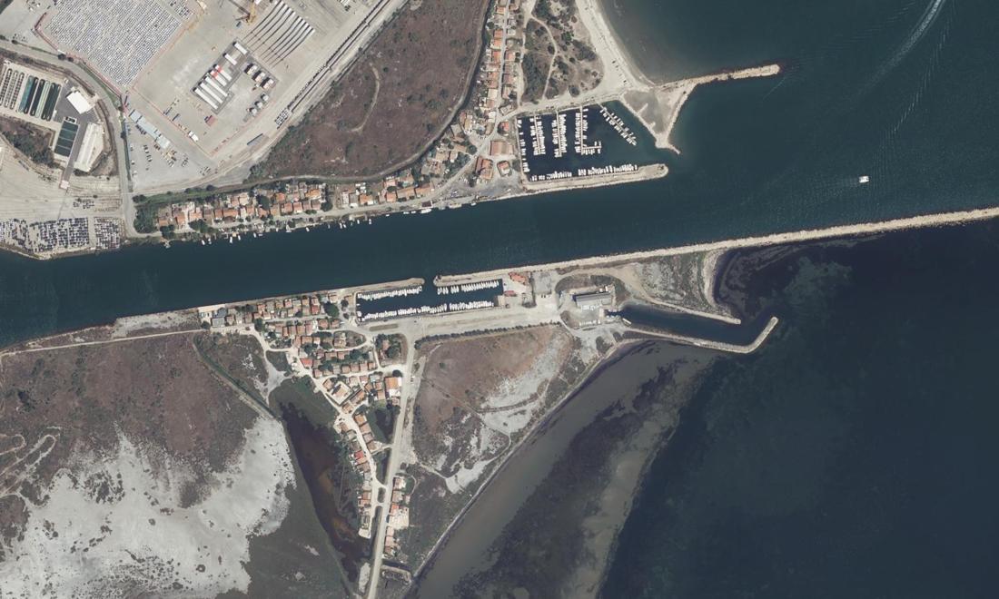 Vue aérienne — Port de Carteau