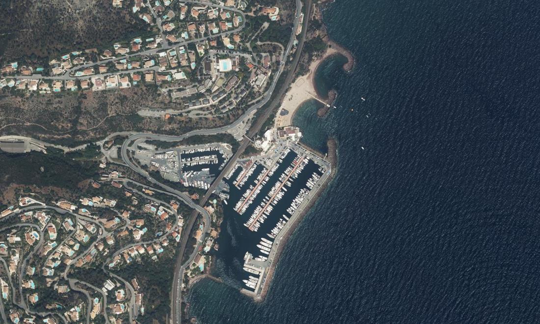 Vue aérienne — Port de la Rague