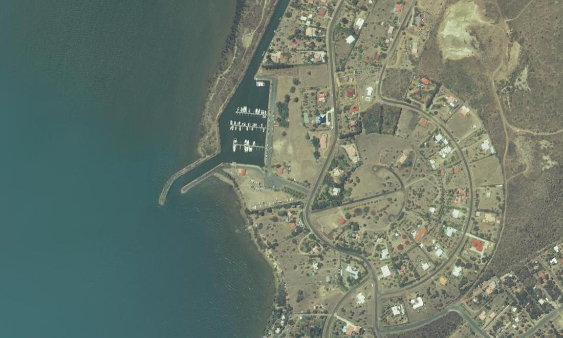 Vue aérienne — Marina de Port Ouenghi