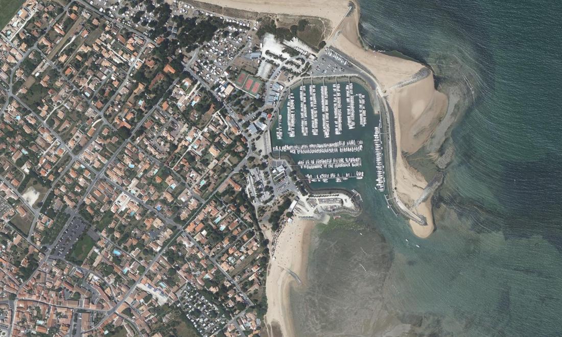 Vue aérienne — Port de plaisance de St Denis d'Oléron
