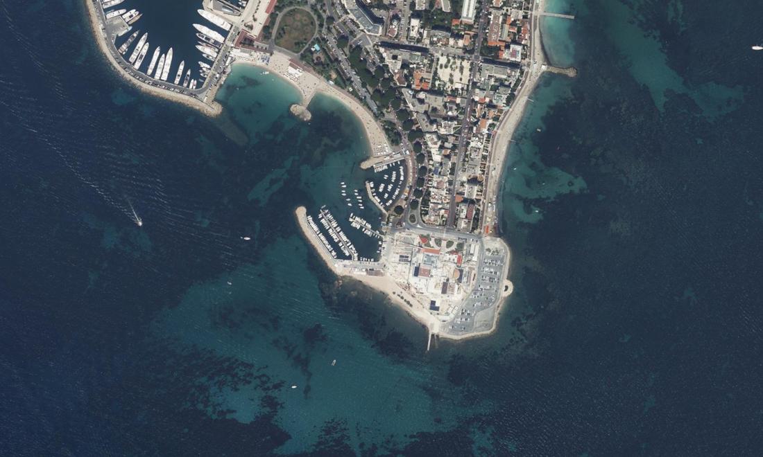 Vue aérienne — Port Pointe Croisette