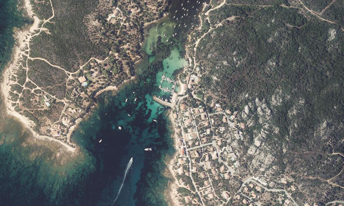 Vue aérienne — Port de Tizzano