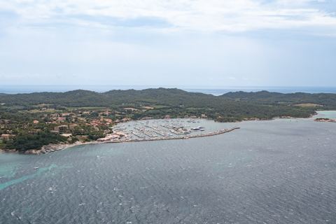 Le port de Porquerolles vu du ciel