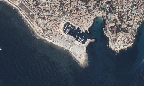 Vue aérienne — Port de Carro