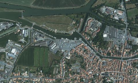 Vue aérienne — Port de Marans