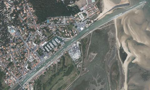 Vue aérienne — Port à sec de La Perrotine