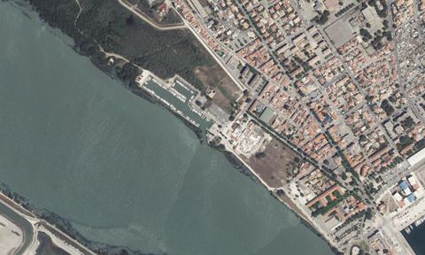 Vue aérienne — port Abri Rhône « Antoine Jover »