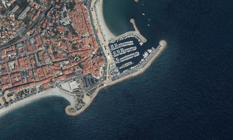 Vue aérienne — Vieux port de Menton